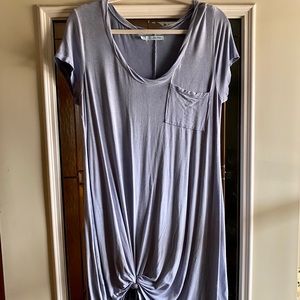 SUPER SOFT Maurice’s T-shirt dress. Cute pocket!
